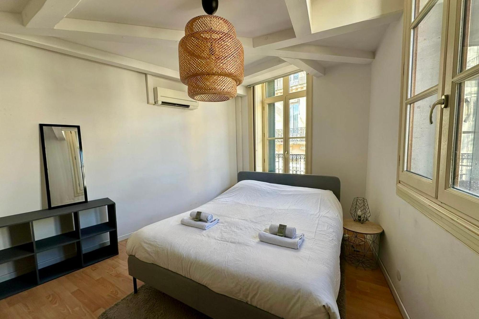 The Duplex- Air-Conditioned 3 Bedrooms In The Center Of Montpellier! Bagian luar foto